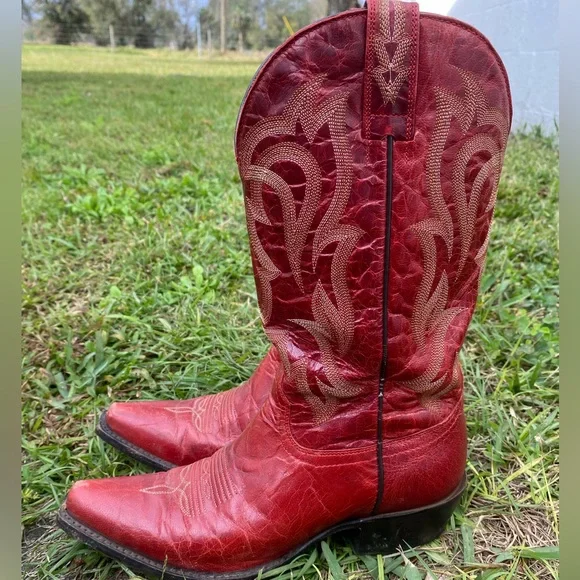 Red Snip Toe Cowboy Boots - Picture 3 of 7
